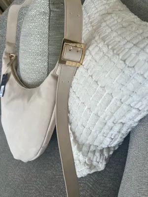 Women's Soft Cream Shoulder Bag /Universal thread cream large purse with thumbnail 4
