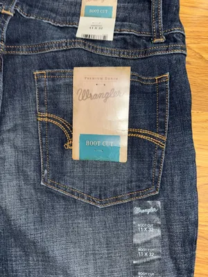 Wrangler Bootcut Jeans Juniors Size 11 Length 32 Dark Wash Pockets Stretch NWT thumbnail 11