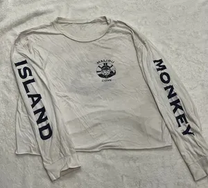 Brandy-melville Women's White T-shirt thumbnail 1