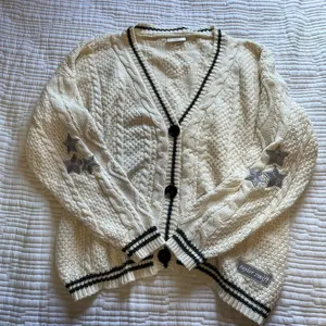 Taylor Swift Folklore Cardigan thumbnail 3