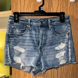 American Eagle EUC, high rise denim shorts thumbnail 1