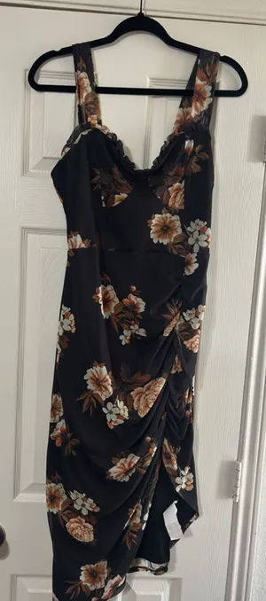 SHEIN Black Floral Ruched Midi Dress with Cream & Brown Blooms thumbnail 1