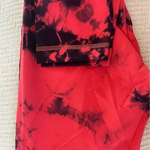 Lululemon Wunder Under 25” thumbnail 4
