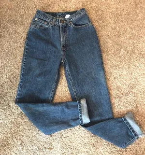 Vintage High Waisted mom Jeans thumbnail 2