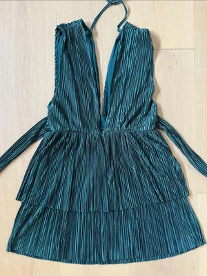 Emerald Green Plunge V-Neck Pleated Satin Mini Dress Women's Medium Large thumbnail 2