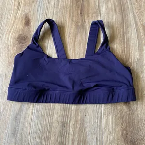 Vuori Sports Bra XL Navy Blue Strappy Back Yoga Workout Athletic Bra thumbnail 2