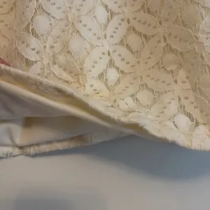 Pins And needles Size‎ 12 Lace Cream Mini Skirt Zipper Back Liner Feminine Girly thumbnail 6