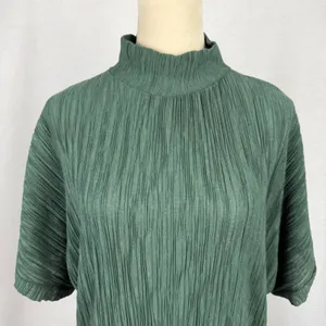 Zara Plissé Mock Neck Top‎ Womens Medium Short Sleeve Dolman Forest Green thumbnail 2