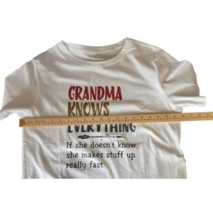Grandma Slogan Graphic Tee Women‎ Size M White "Grandma Knows Everything" thumbnail 4
