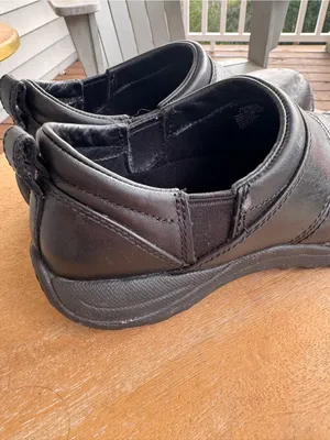 L.L.Bean Women’s 7.5 Wide Black Leather Slip On Comfort Shoes thumbnail 7