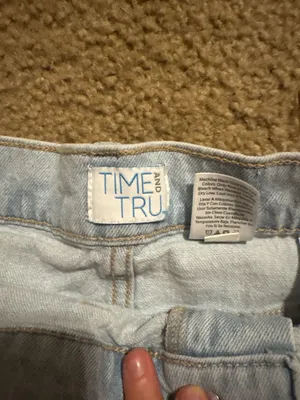Shorts thumbnail 2