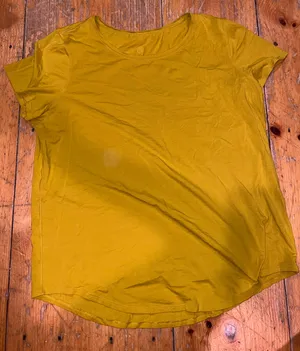 Lululemon Athletic Top Women’s thumbnail 1