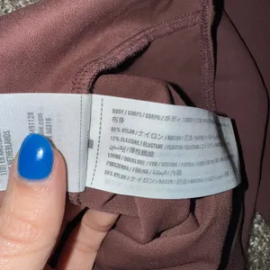 Abercrombie Fitch Soft A&F Collection Long Sleeve V Neck Brown‎ Bodysuit M thumbnail 4