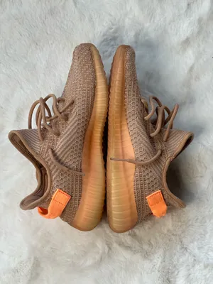 Yeezy Boost 350 V2 “Clay” — Size 8 Men’s thumbnail 4