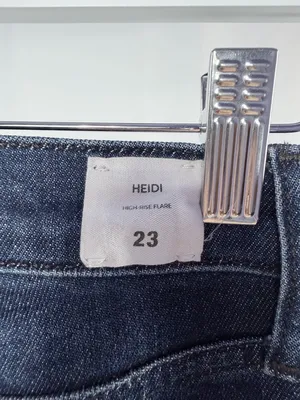 Hudson Heidi High Rise Flare Leg Jeans in Dark Blue Size 23‎ thumbnail 7