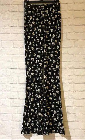 Boutique NEW Wild Child Daisy Flares thumbnail 5