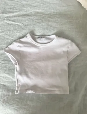 ZARA Fitted Cropped Shirt thumbnail 2