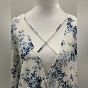 Altar'd State Blue and White Floral Blouse Size S thumbnail 5