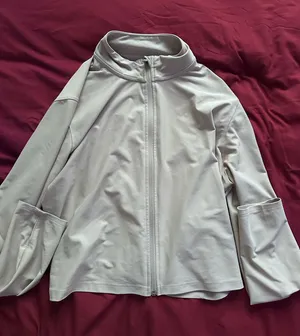 Old Navy Activewear Zip-Up Jacket thumbnail 1