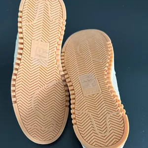 Dolce Vita Cream and Silver Women's Sneakers Sz‎ 6 thumbnail 9