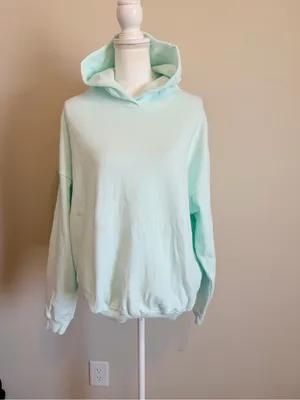 NWOT Garage Ultra Fleece oversized hoodie with pockets size s/m in Julip Green thumbnail 5