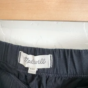 Madewell‎ | Cotton Viscose Pull-On Casual Lounge Shorts in Almost Black thumbnail 6