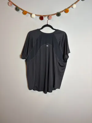 🔆 Old Navy charcoal grey athletic top thumbnail 4