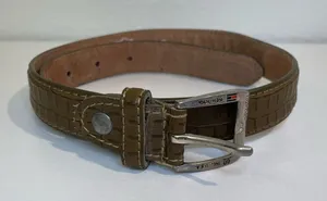 Vintage Tommy Hilfiger Square Buckle Croco-Print Leather‎ Belt Size XS (24”) thumbnail 1