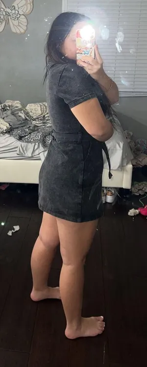 Dress thumbnail 2