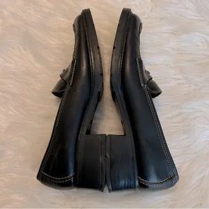 White Mountain Black Leather Loafers Shoes Women’s Size 8.5 Office Wear Academia thumbnail 6