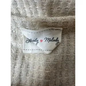 Lovely Melody Womens Beige Waffle Knit Peplum Button Top Size M Oversized thumbnail 4