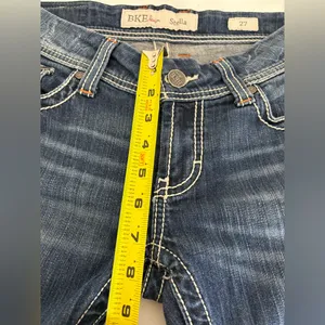 Women’s BKE STELLA Cropped Raw Hem Jeans‎ Sz 27 Fade Whisking Low Rise EUC thumbnail 7