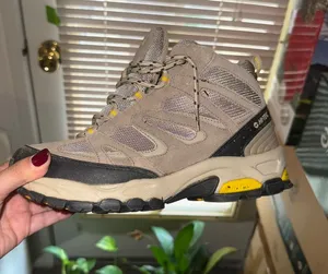 Hi-Tec Women’s Hiking Boots thumbnail 1