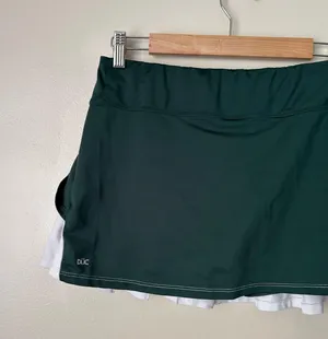 Duc green and white skort Size M thumbnail 1