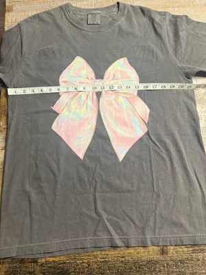 Comfort Colors Pepper Tee with Iridescent Pink Bow Graphic thumbnail 6