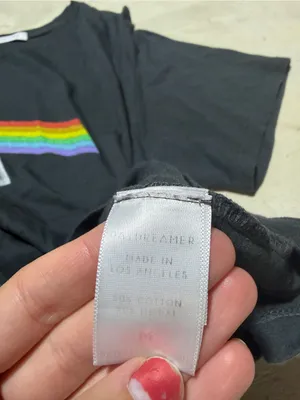Daydreamer Pink Floyd Black Tee Prism Rainbow medium thumbnail 9