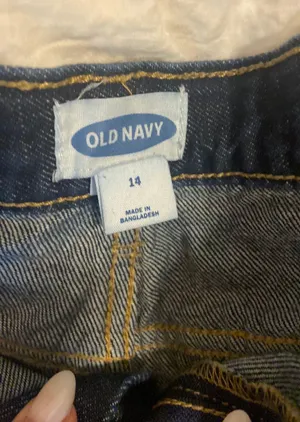 Old Navy Denim Shorts thumbnail 4