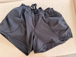 Lululemon Shorts thumbnail 1