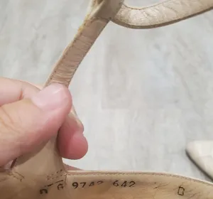 Salvatore Ferragamo Beige Leather Heels Made in Italy thumbnail 5