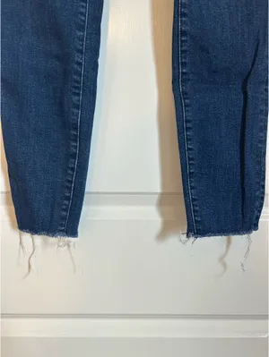 Good American Jeans Skinny thumbnail 2