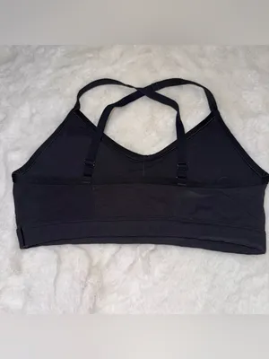gymshark sports bra thumbnail 2