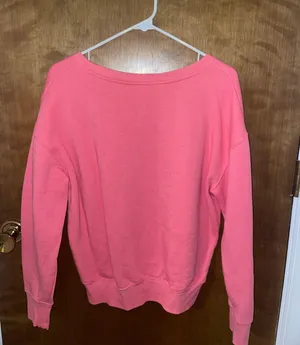 Old Navy pink crewneck thumbnail 3