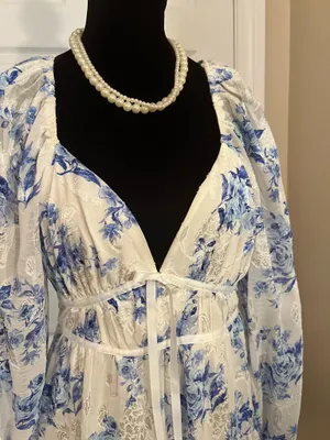Blue and white floral summer sundress thumbnail 2