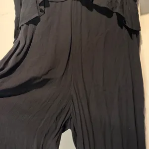 O’Neill- NWT “Bryan” Black Sheer Wide Leg Bell Sleeves Jumpsuit Coverup- Size S thumbnail 8