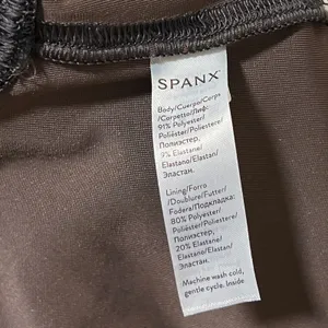 Spanx Ready to Wow Gray Velvet Leggings L Holiday thumbnail 5