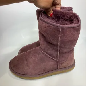 UGG Classic short boots in Aster‎ purple women’s size 8 suede sheepskin Sherpa thumbnail 5