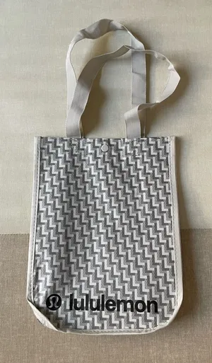 Lululemon Shopping Tote Bag - Small thumbnail 1