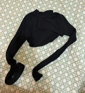 Alo Ribbed Crop Long Yoga Sleeve thumbnail 1