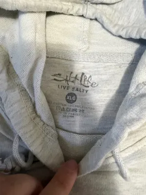 Salt life women’s hoodie size XL thumbnail 3