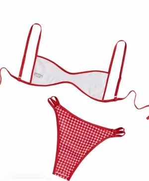 Red Bikini thumbnail 2